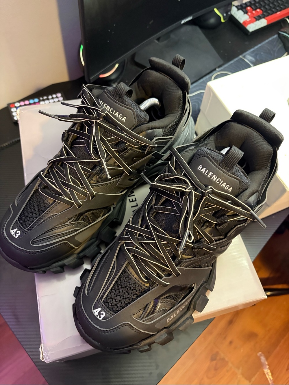 Balenciaga tracks Men's